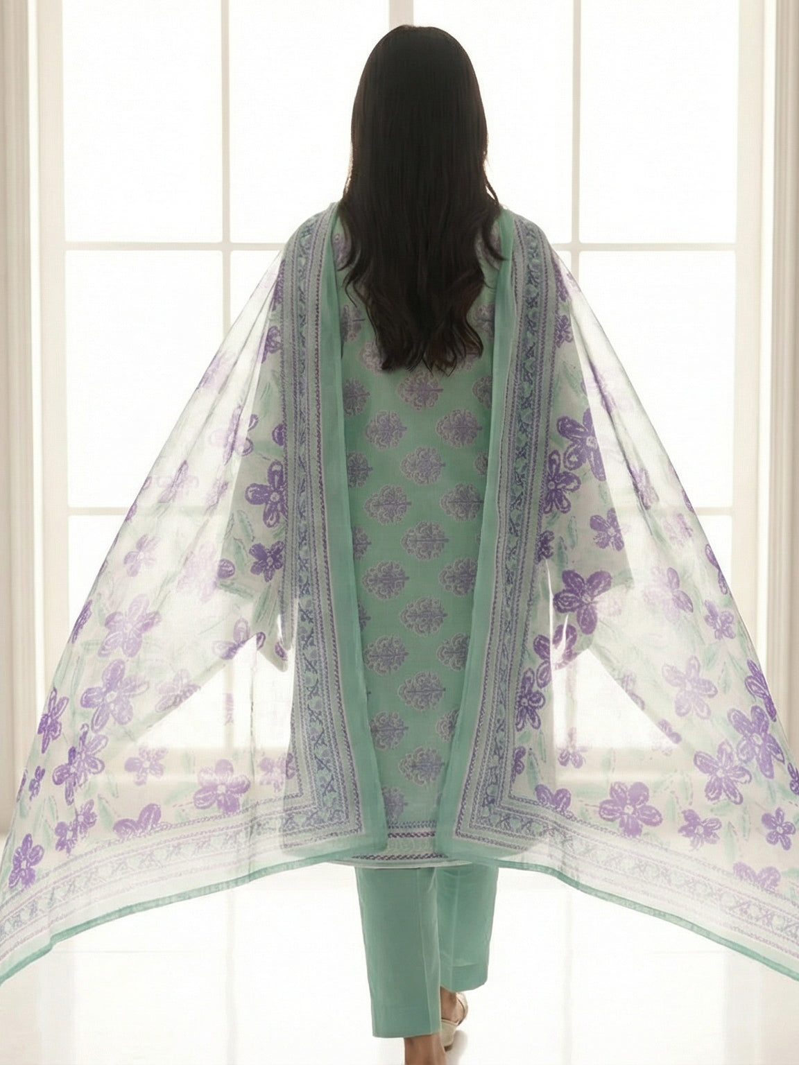 3 Piece - Printed Lawn Suit