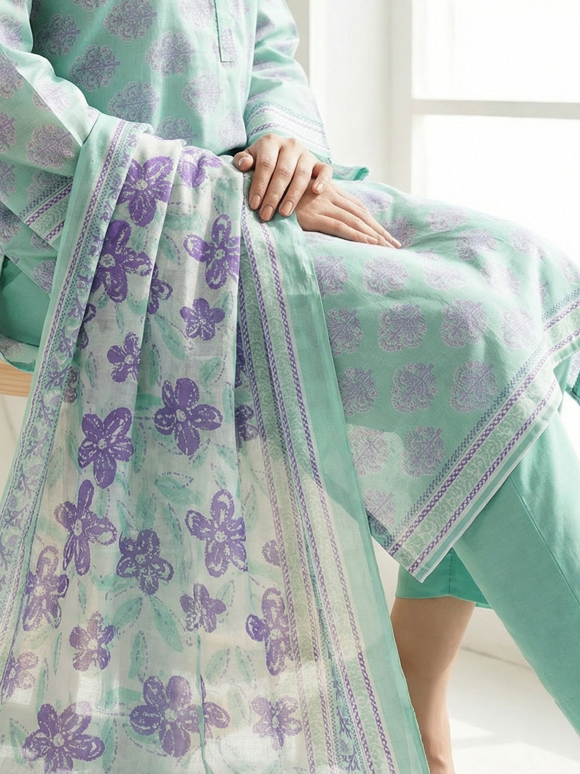 3 Piece - Printed Lawn Suit