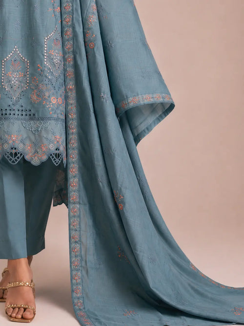 3 Piece - Embroidered Lawn Suit