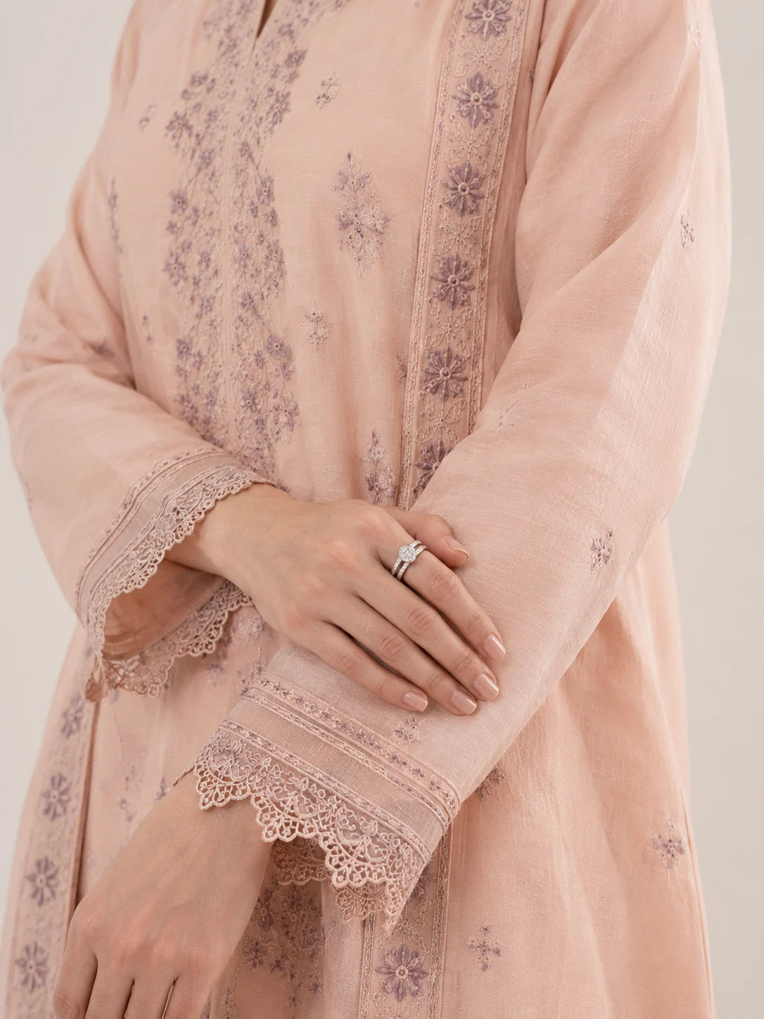 3 Piece - Embroidered Lawn Suit
