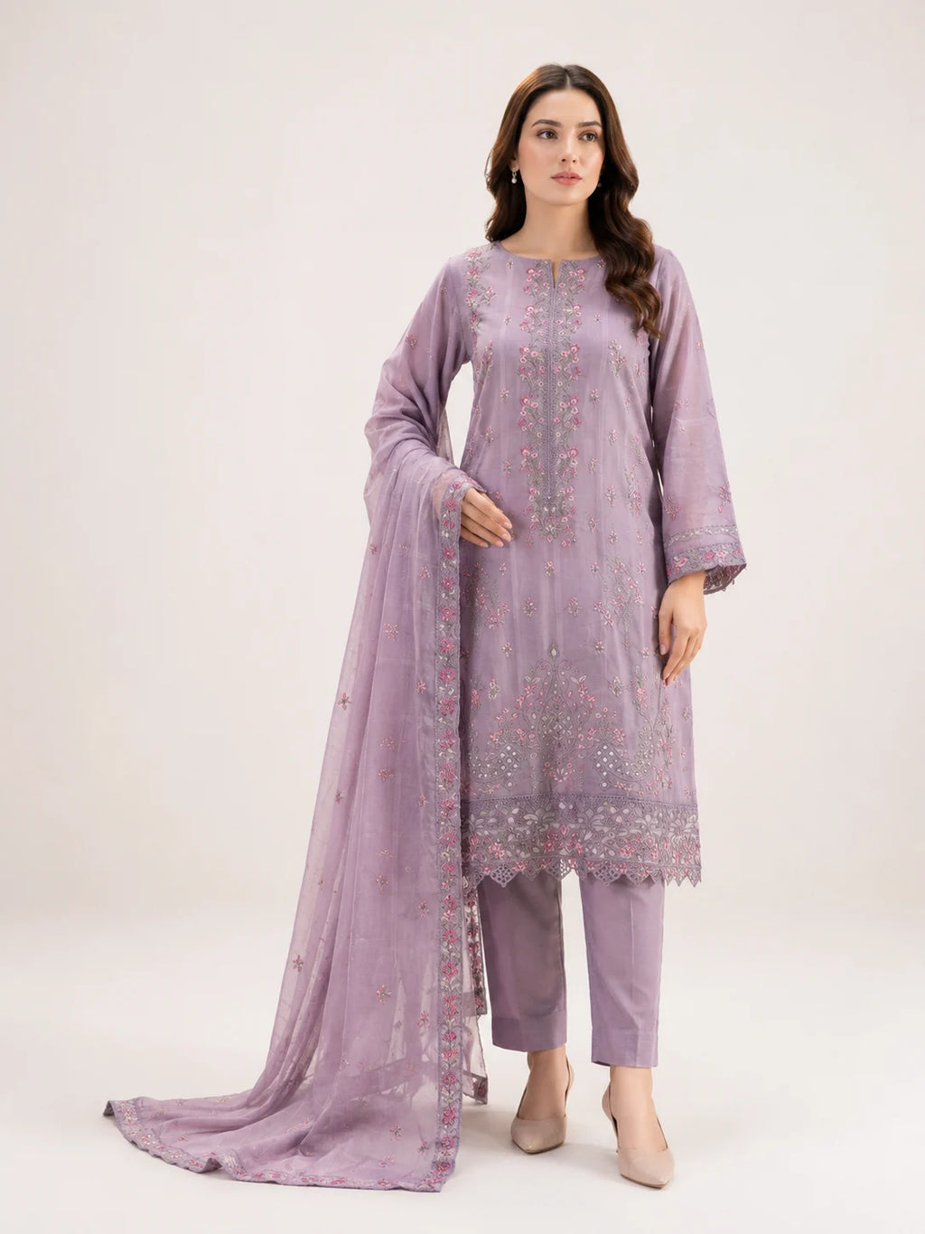 3 Piece - Embroidered Lawn Suit