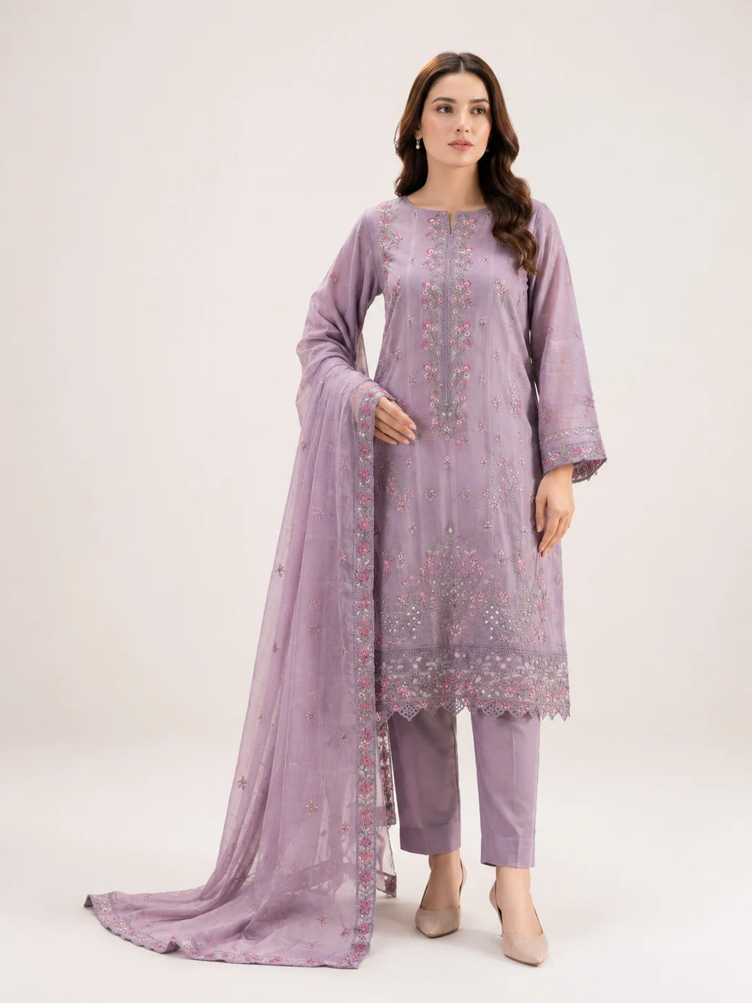 3 Piece - Embroidered Lawn Suit