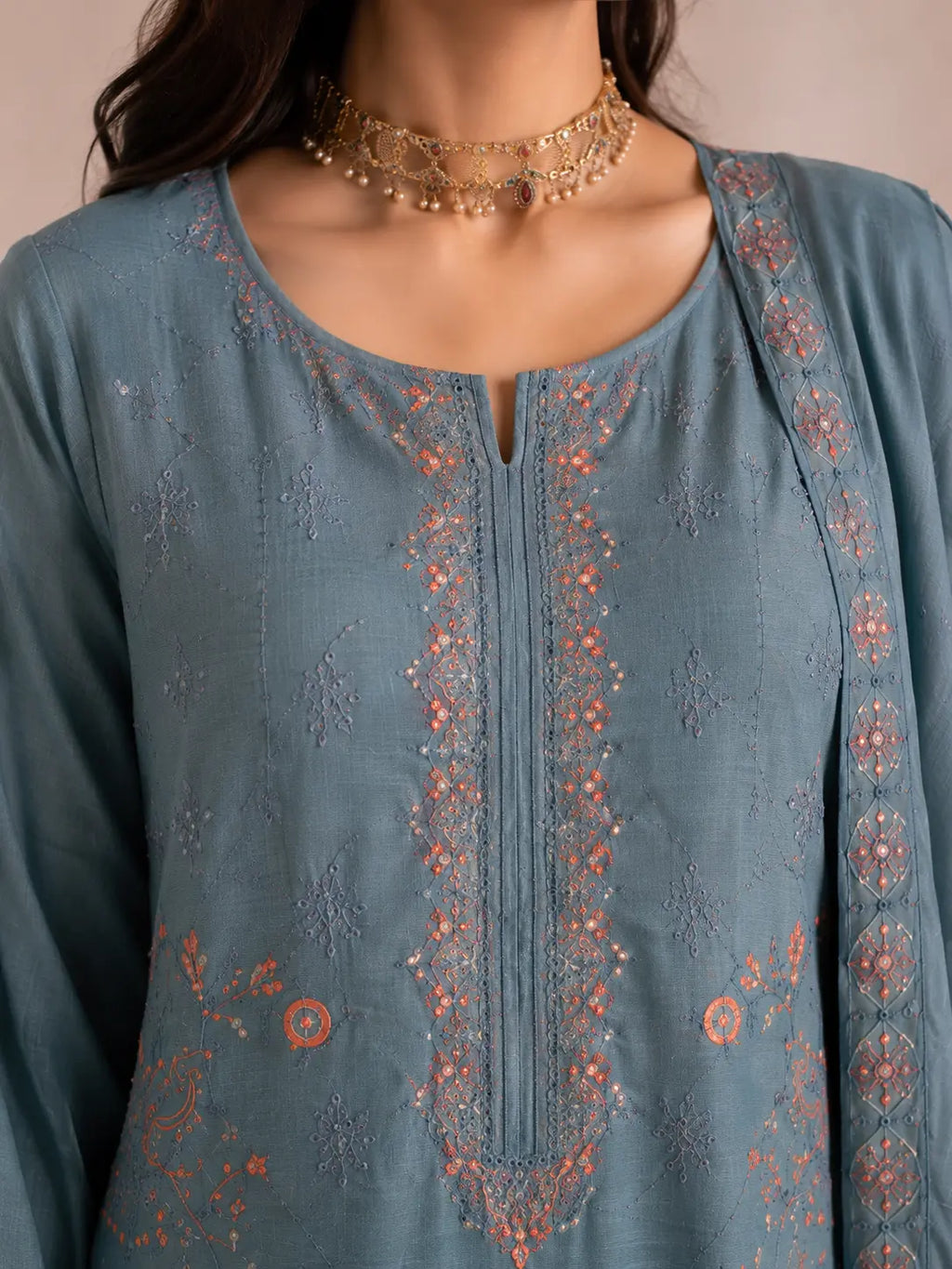 3 Piece - Embroidered Lawn Suit