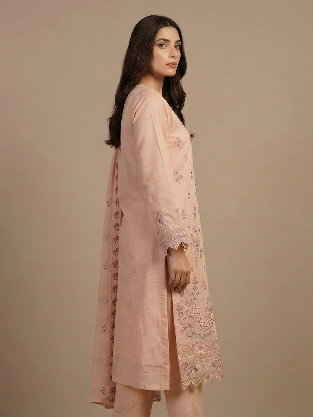 3 Piece - Embroidered Lawn Suit