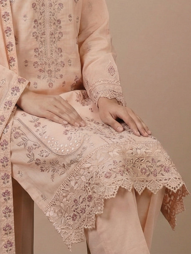 3 Piece - Embroidered Lawn Suit