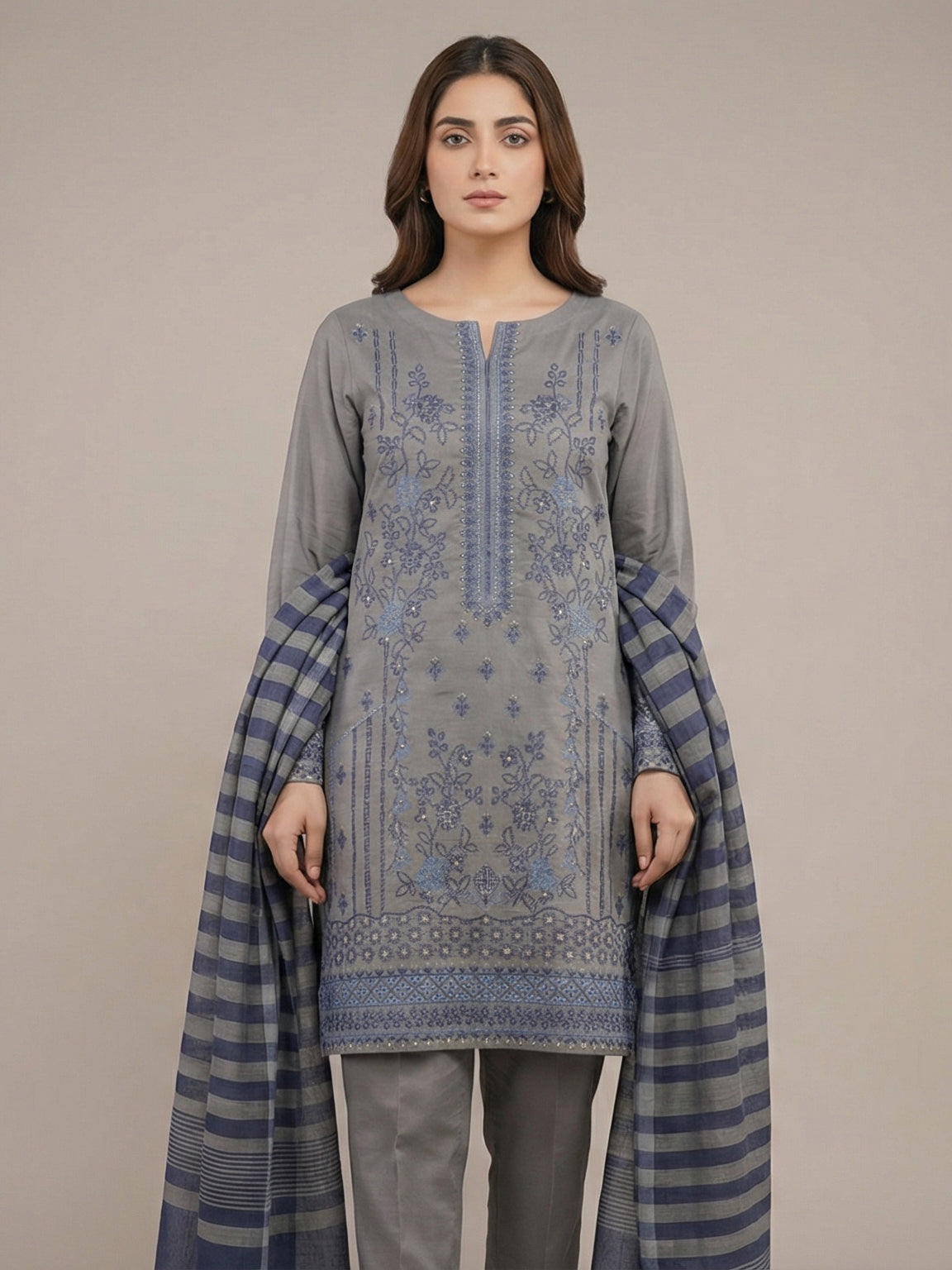 3 Piece - Embroidered Lawn Suit