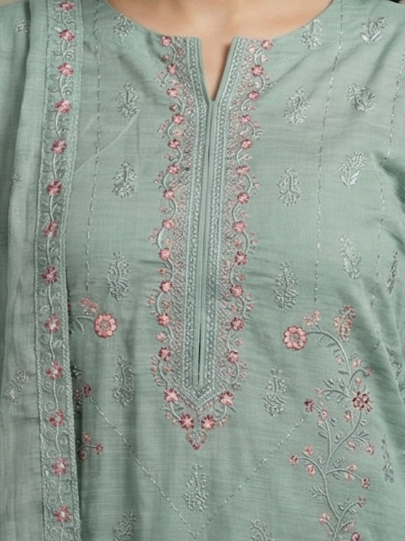 3 Piece - Embroidered Lawn Suit