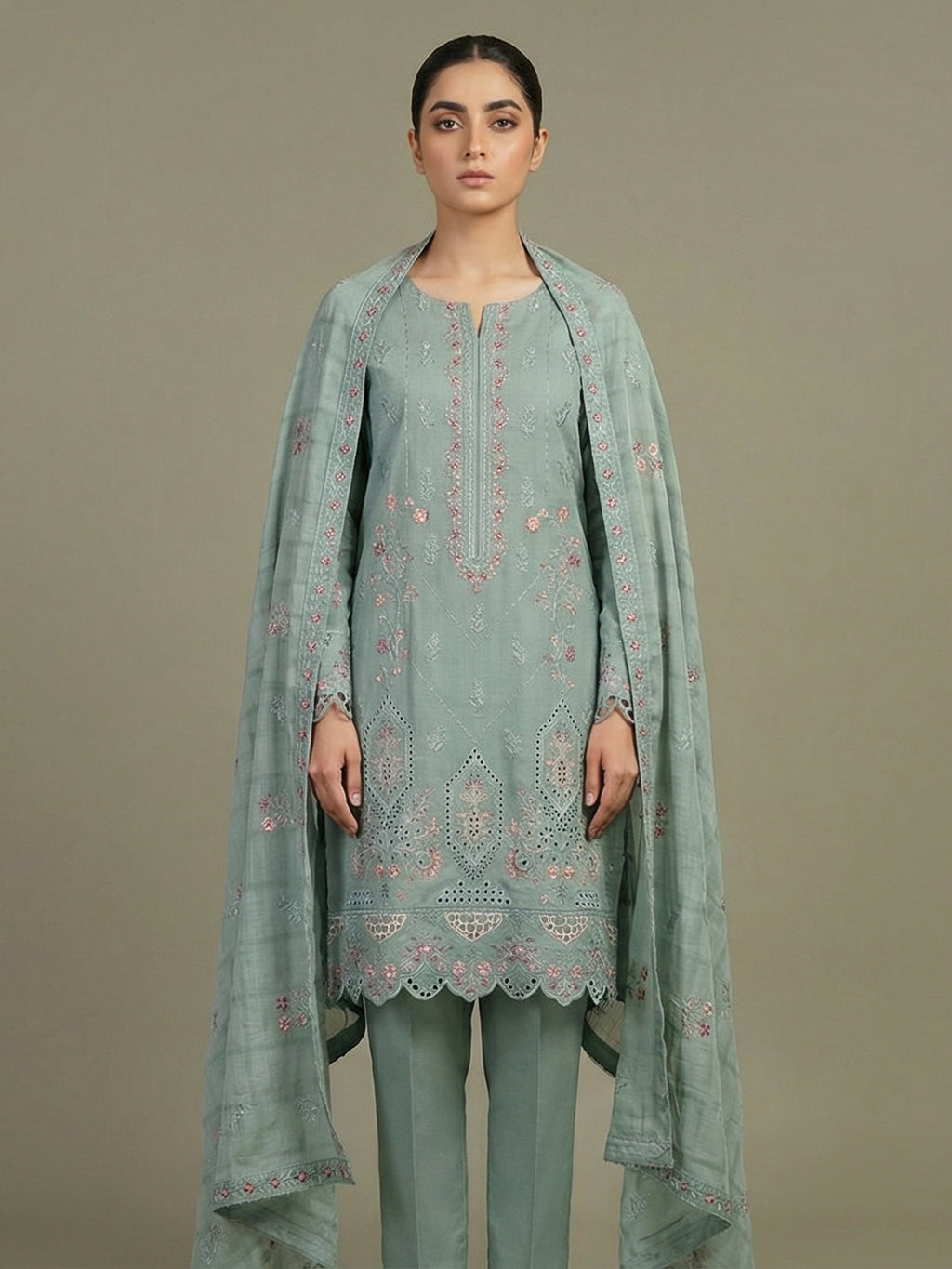 3 Piece - Embroidered Lawn Suit