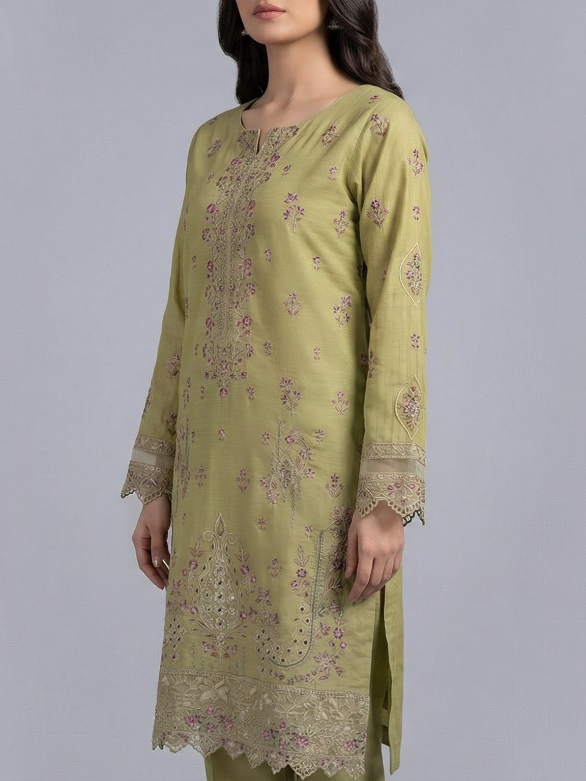 3 Piece - Embroidered Lawn Suit