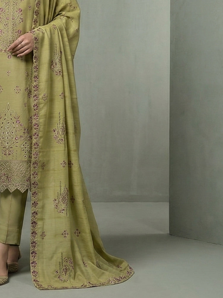 3 Piece - Embroidered Lawn Suit