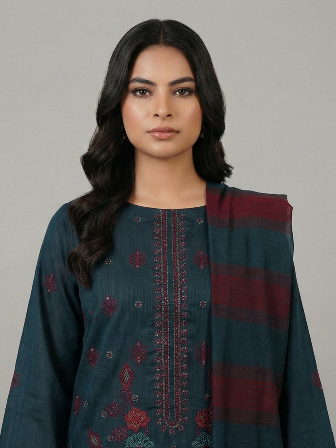 3 Piece - Embroidered Lawn Suit