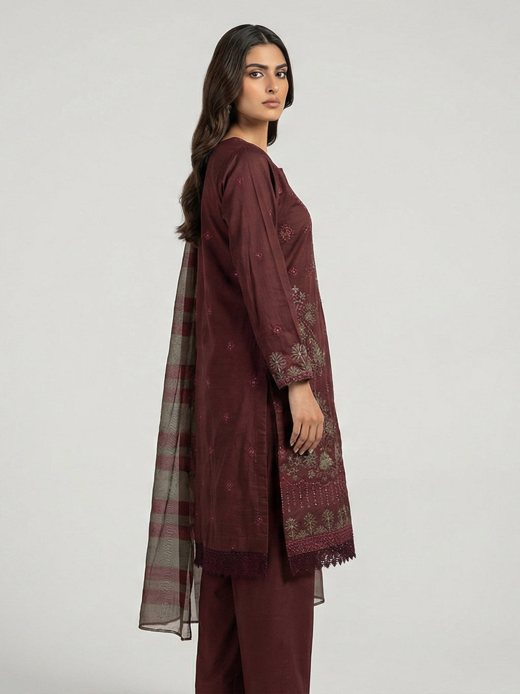 3 Piece - Embroidered Lawn Suit