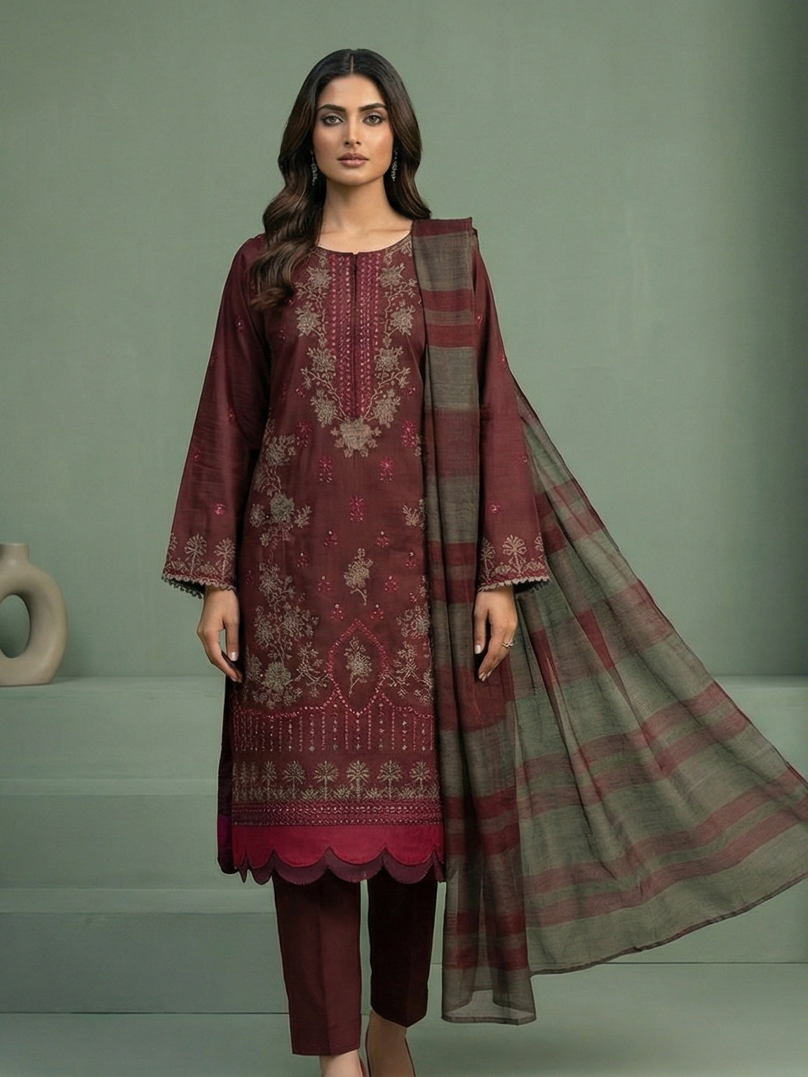 3 Piece - Embroidered Lawn Suit