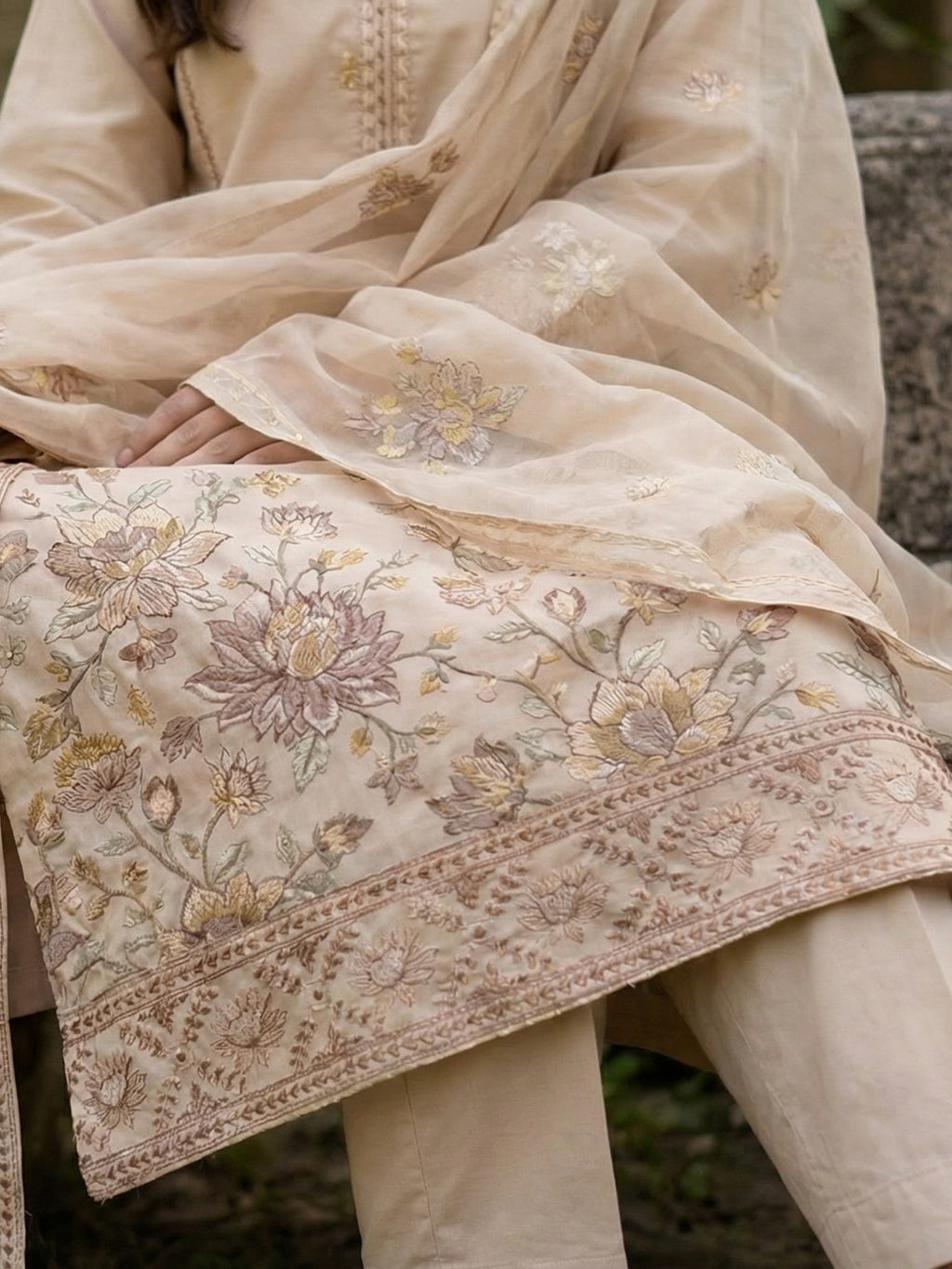 3 Piece - Embroidered Lawn Suit