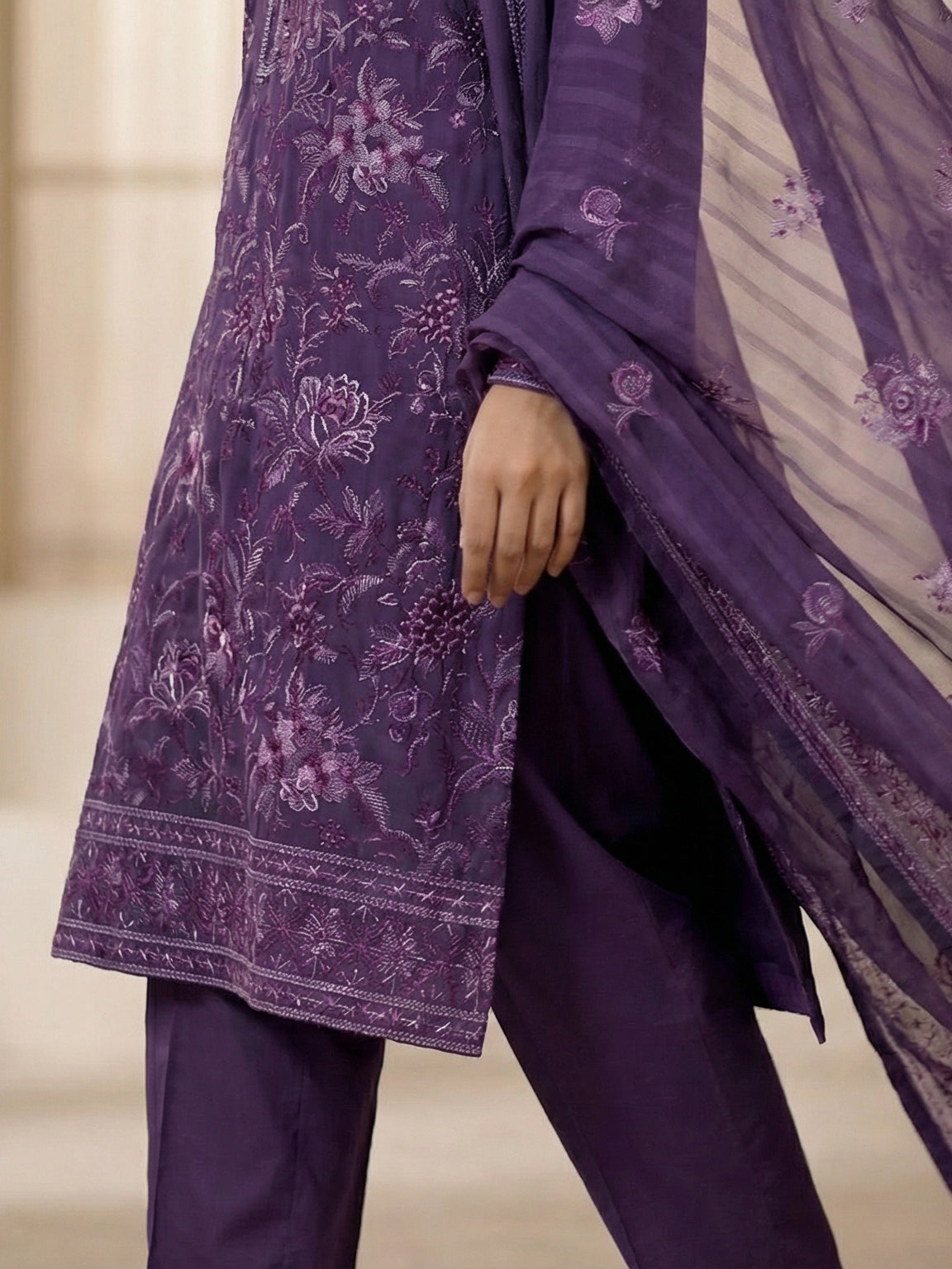 3 Piece - Embroidered Lawn Suit
