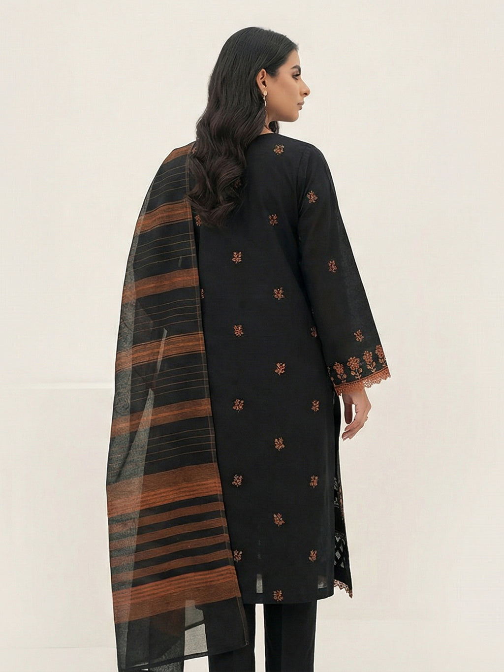 Embroidered Lawn 3 Piece