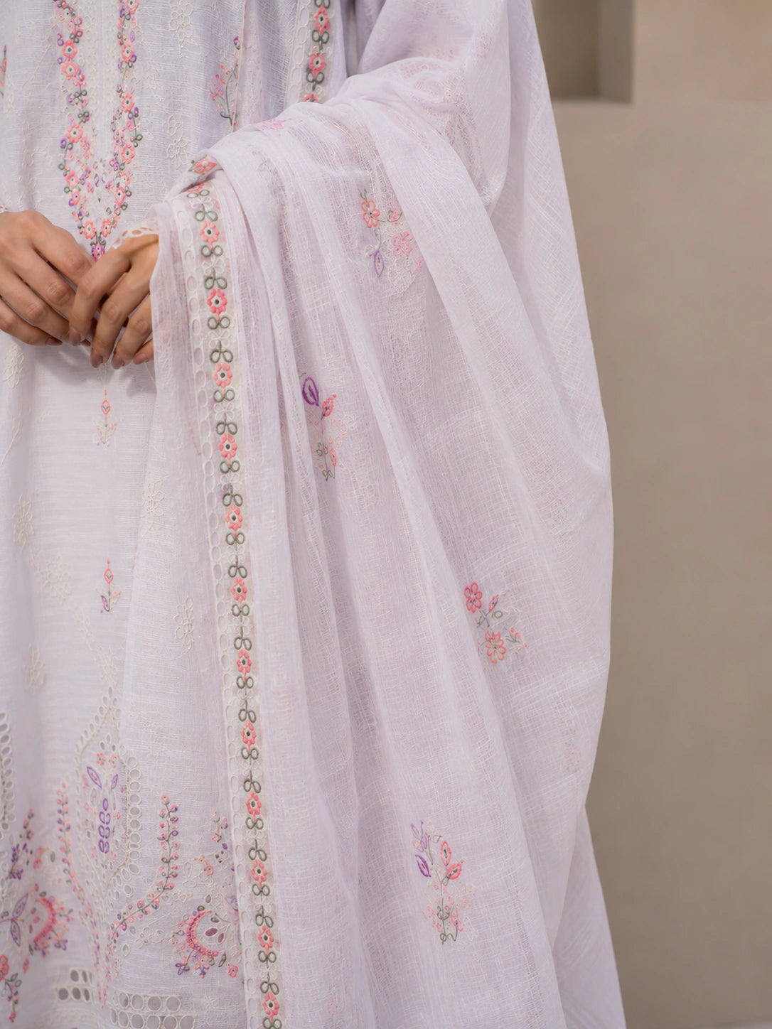 3 Piece - Embroidered Lawn Suit
