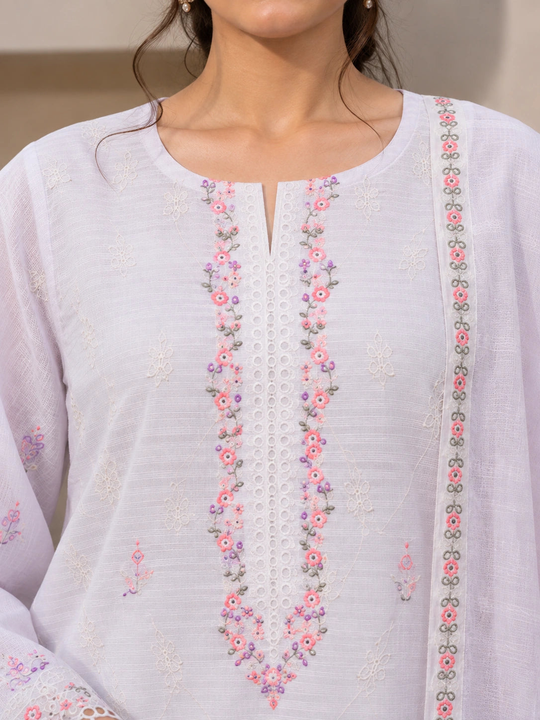 3 Piece - Embroidered Lawn Suit