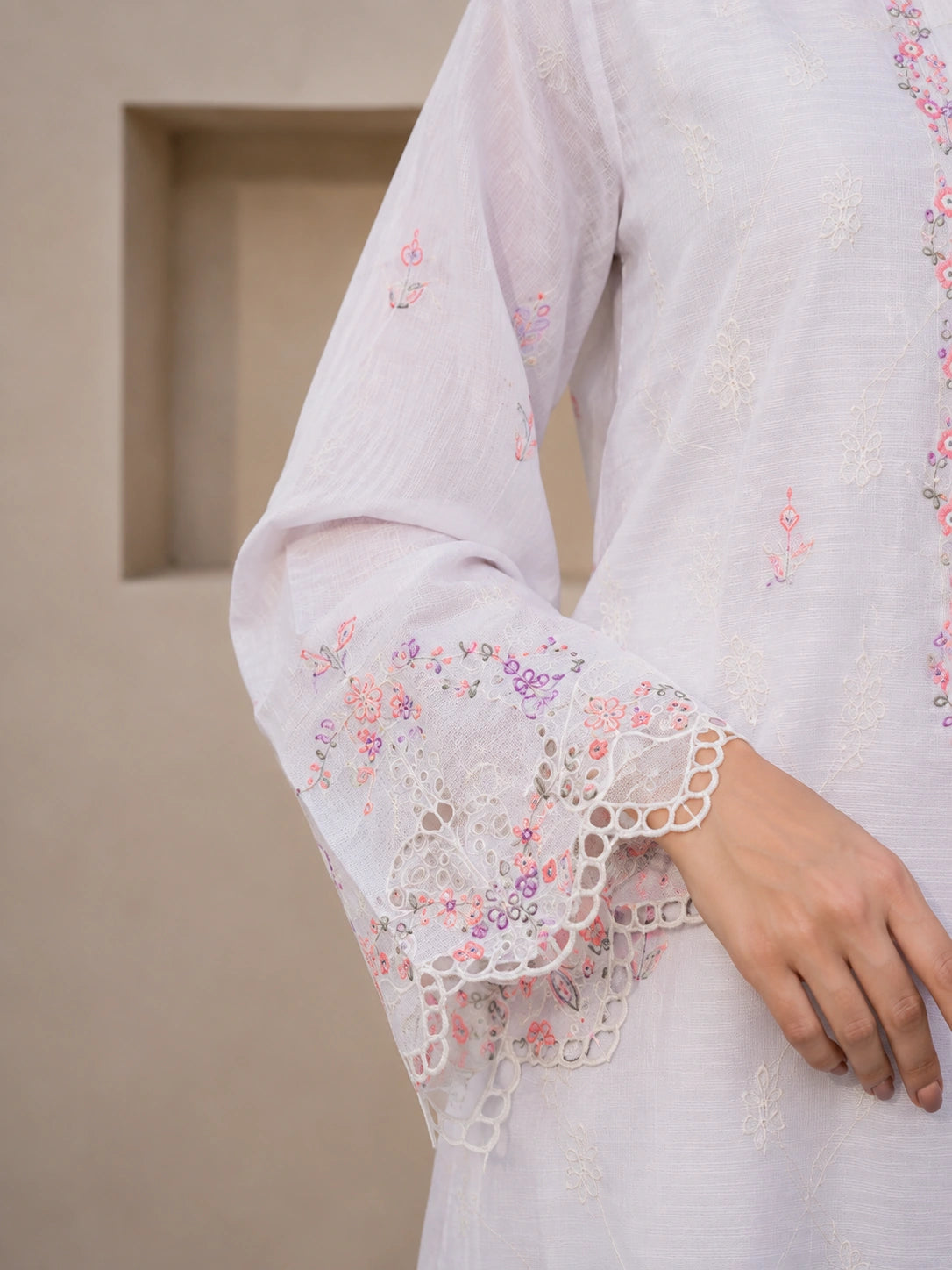 3 Piece - Embroidered Lawn Suit