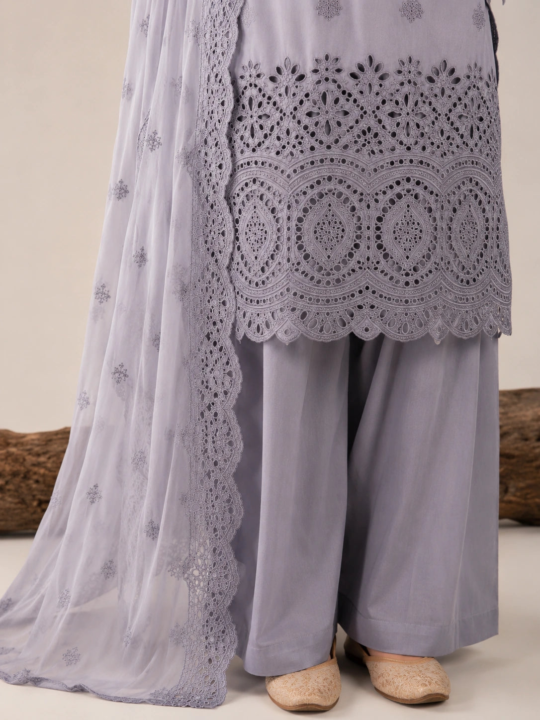 3 Piece - Embroidered Lawn Suit