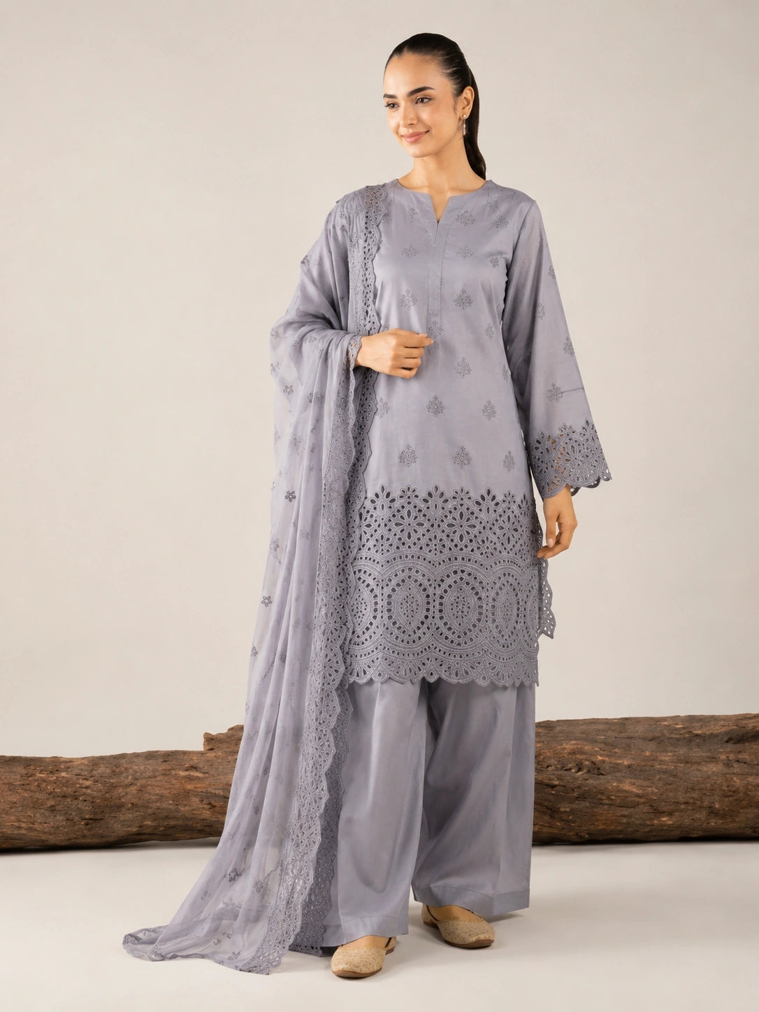 3 Piece - Embroidered Lawn Suit