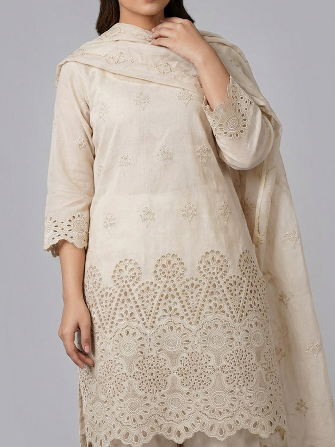 3 Piece - Embroidered Lawn Suit