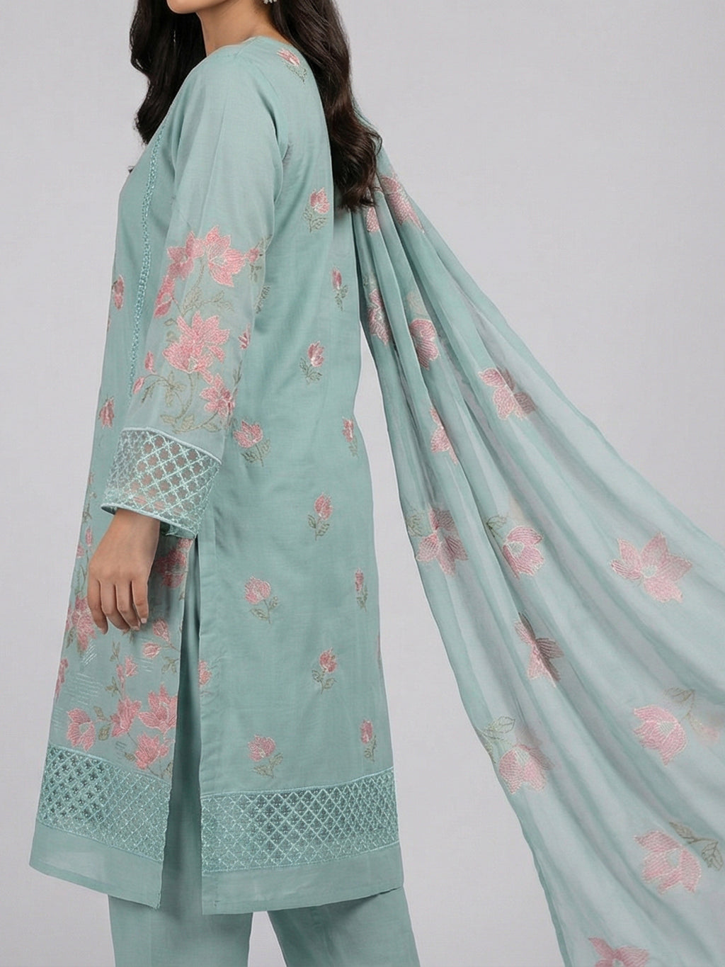 3 Piece - Embroidered Lawn Suit