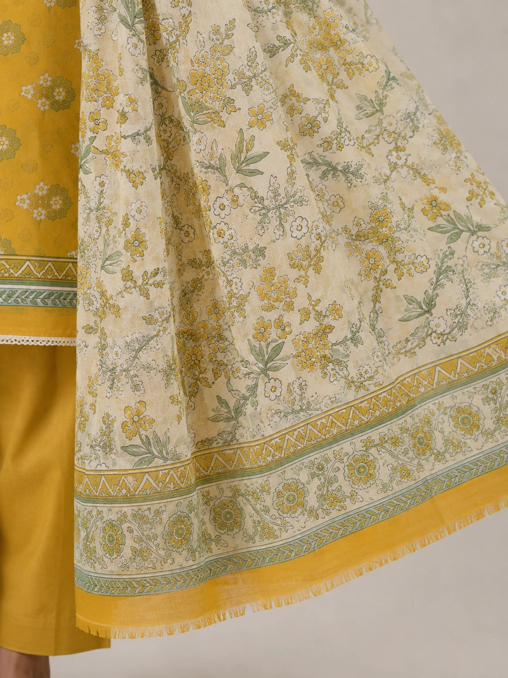 3 Piece - Printed Lawn Suit