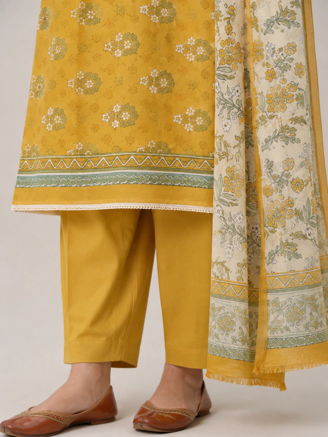 3 Piece - Printed Lawn Suit