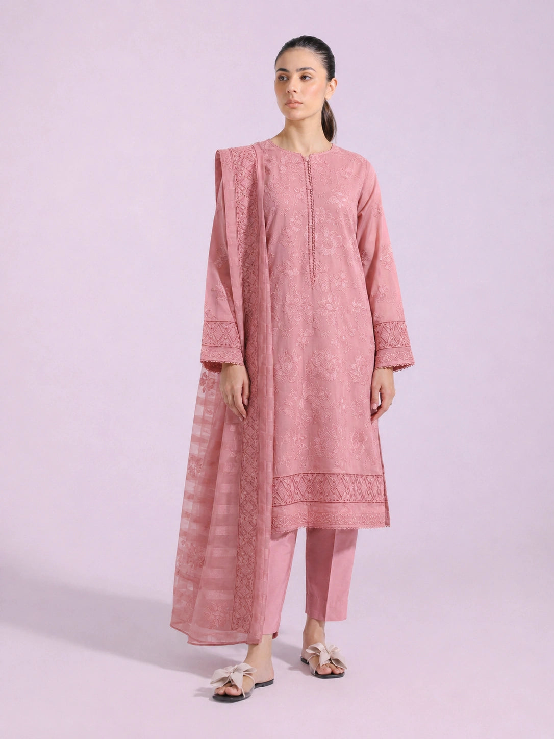 3 Piece - Embroidered Lawn Suit