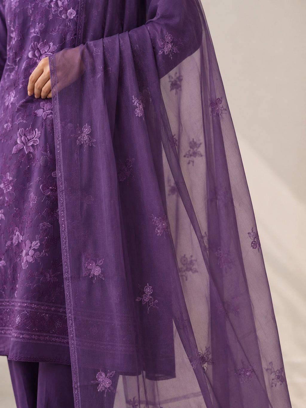3 Piece - Embroidered Lawn Suit