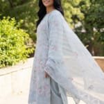 embroidered lawn 3 piece
